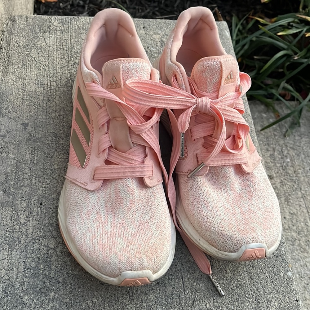 Women’s Adidas - Picture 3 of 5